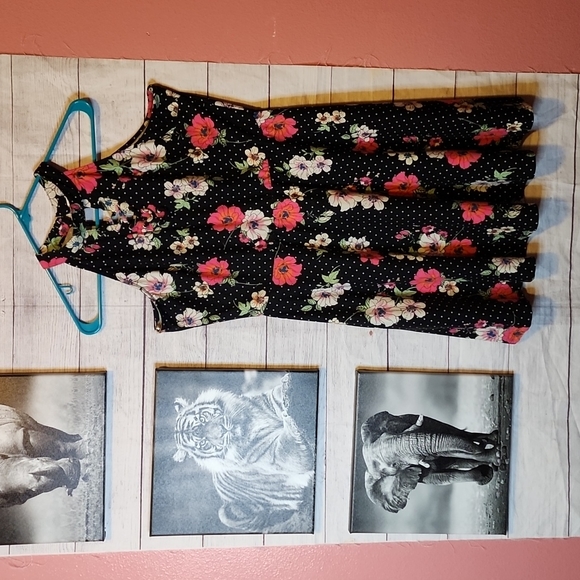 No Boundaries sleeveless dress. Super cute on. - Picture 1 of 6